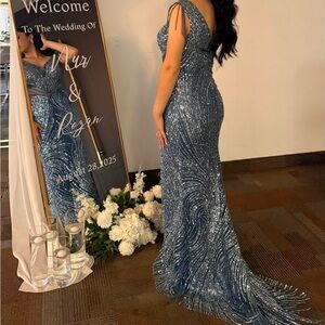 Elegant Blue Sequin Evening Dress